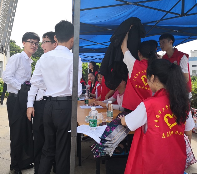 1561682398243008057.jpg 0ded5fbbeacb1e22760fb12512f69d2.jpg